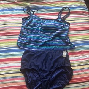 Two piece tankini bathing suit -new with tags